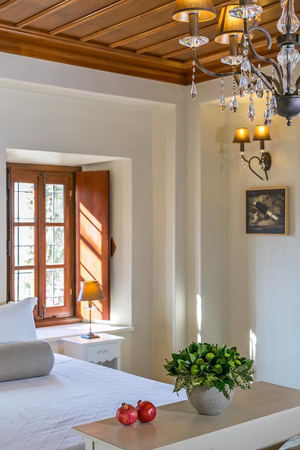 Mare Monte Luxury Suites Spetses Town Luaran gambar